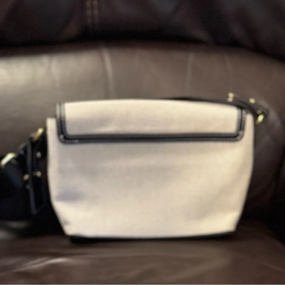 Black and White Crossbody Bag - Picture 5 of 5